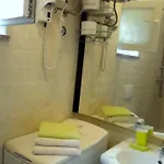 Apartment House Riviera *