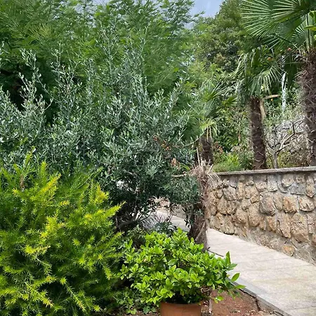Apartment House Riviera Moscenicka Draga