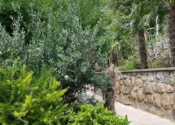 Apartment House Riviera Moscenicka Draga